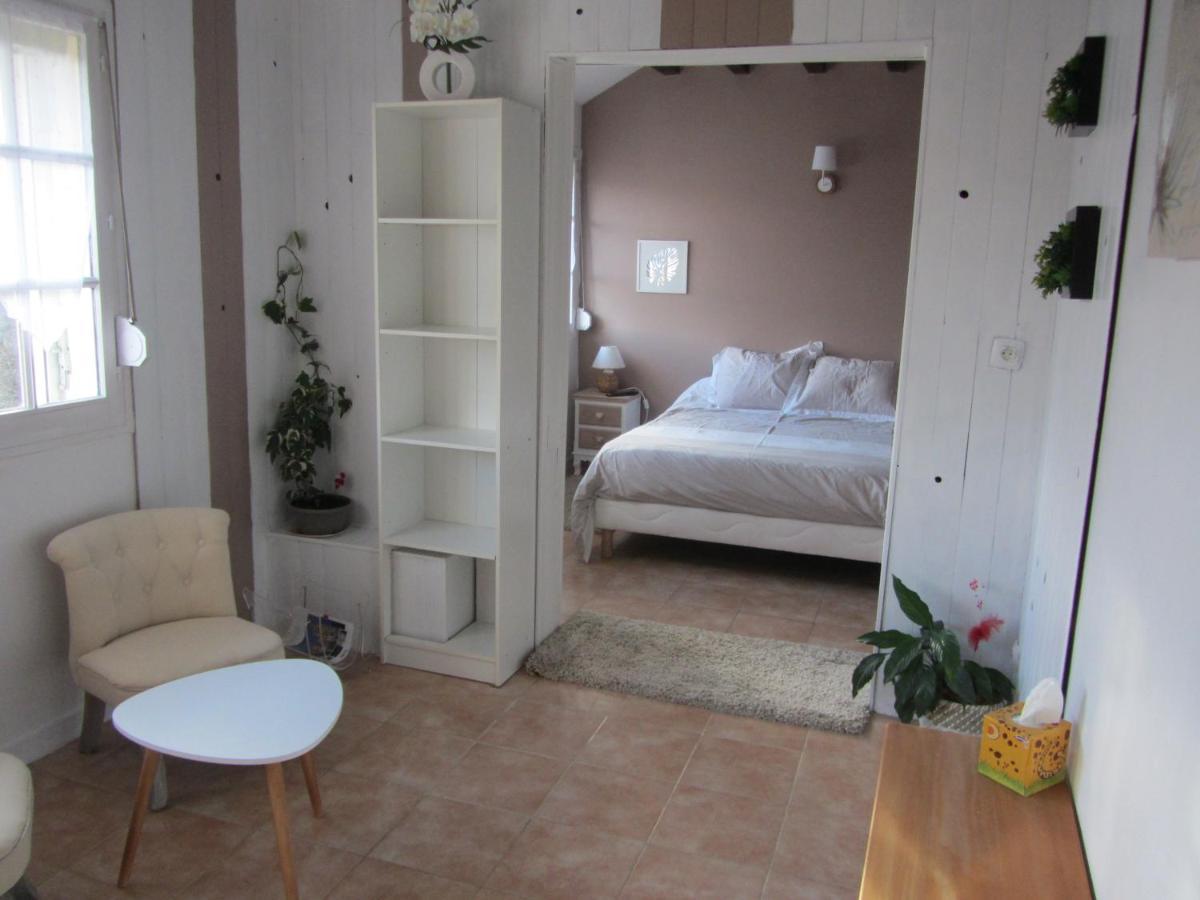 Collemiers Chambres D'Hotes Des Bruyeres מראה חיצוני תמונה